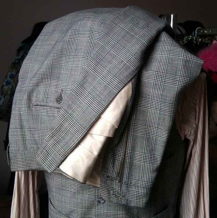 1930s/40s Glen Plaid 3-piece suit Size 36-37 | The Fedora Lounge